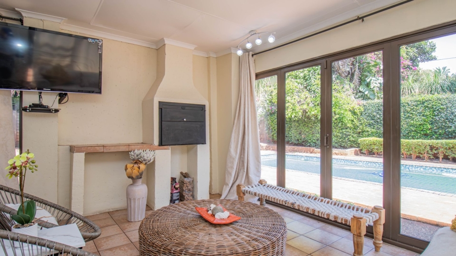 3 Bedroom Property for Sale in Safari Gardens North West